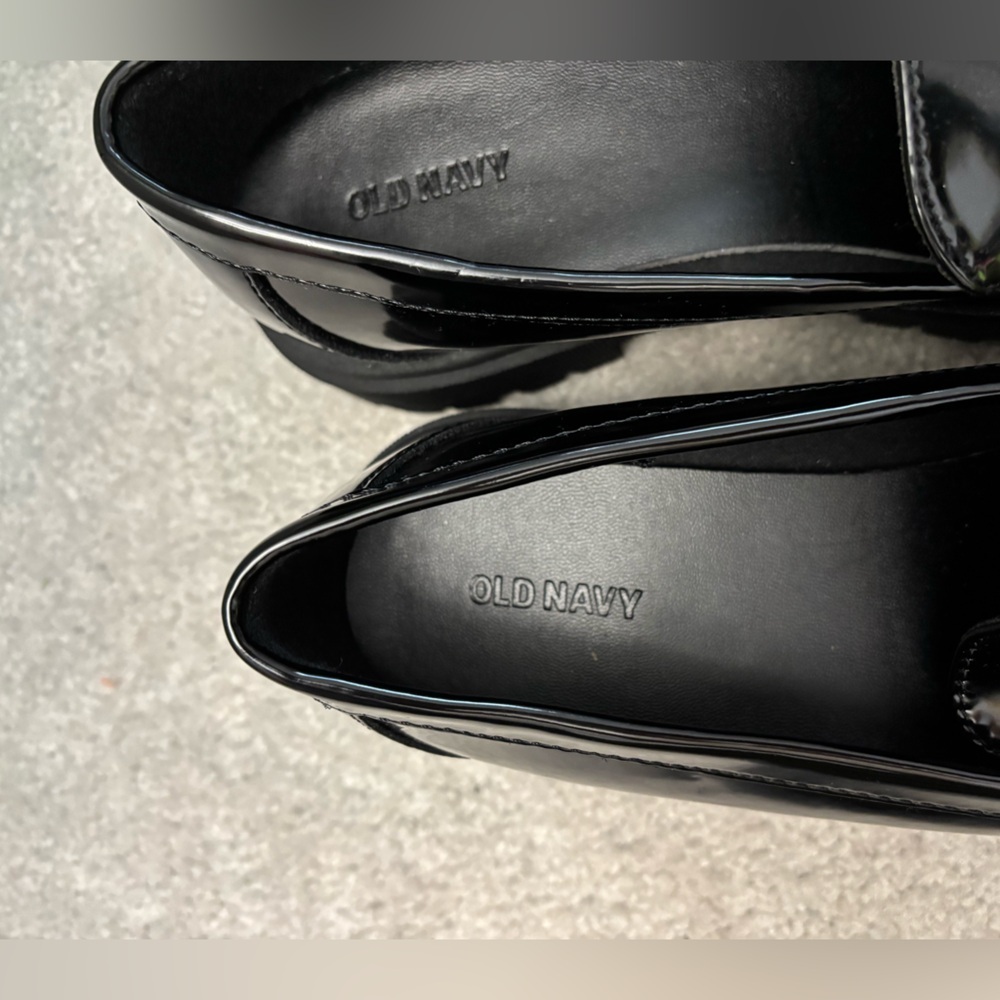 NWOT Old Navy chunky lug sole loafers - Picture 4 of 11